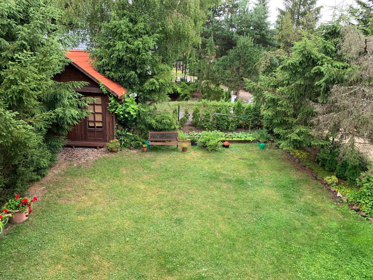 Dom Nad Jeziorem Tajty Giżycko Extérieur photo